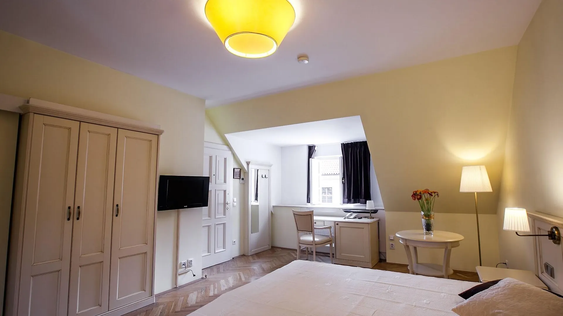 Tyn Yard Residence Praag