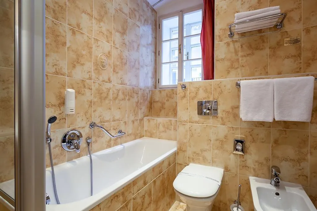 **** Hotel Tyn Yard Residence Praag Tsjechië