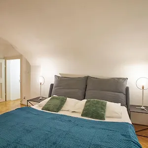 Aparthotel Lazenska N4