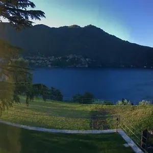 https://bb-la-cassinella.it-lombardy.com